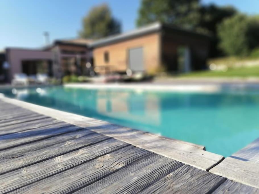 Chalet Bois Cosy Avec Piscine Aix Nature Aix-en-Provence Exterior photo